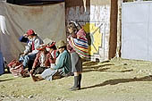 Chinchero, spontaneous local market